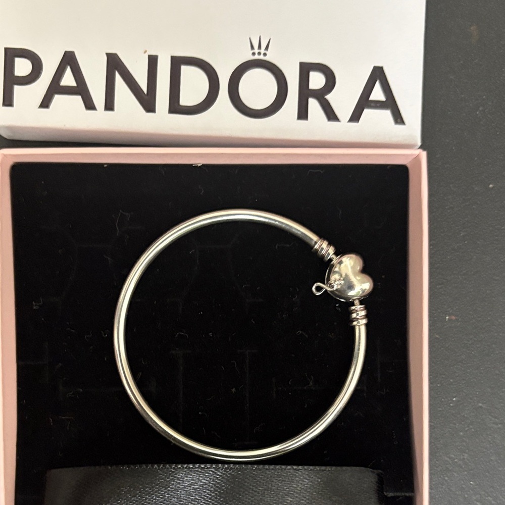 Pandora Silver Bracelet with Heart Charm clasp